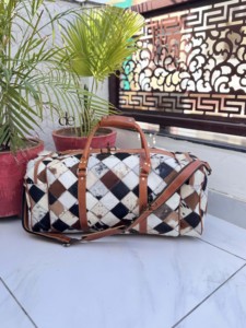 กระเป๋าเดินทางหนังวัวแท้ลายตาราง ดีไซน์ทำมือสุดฮิต กระเป๋าเดินทางอเนกประสงค์ขนาดใหญ่สำหรับทุกเพศ - Product Image 5