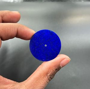 Esfera de Reloj de Lapislázuli Azul Natural de A K Gems, 31.50 mm, Redonda, Pulida por un Lado, Modelo ETH-1004 de Rajasthan - Product Image 2