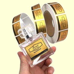 Fabbrica diretta Custom profumo di lusso PVC etichette lamina d'oro e adesivi impermeabili sconto alla rinfusa per l'elettronica di consumo