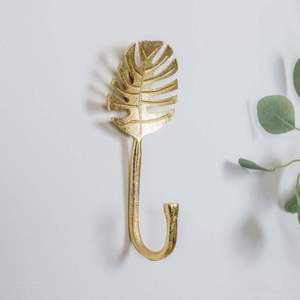 Ganchos Elegantes de Latón Macizo en Oferta, con Colgadores Decorativos para Pared, para Tiendas Minoristas, Fabricantes de Muebles, Hoteles y Exportación - Product Image 1