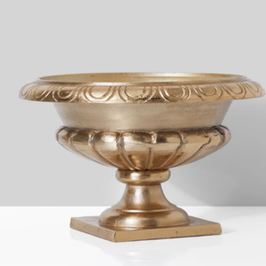 Grand vase de sol en métal avec motif rayé en relief, blanc antique, ensemble de vases de sol modernes blancs avec dessus doré, vase fait main - Product Image 3
