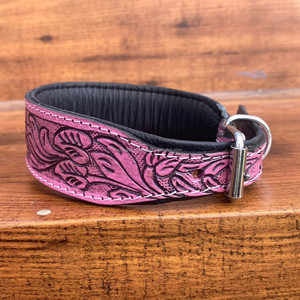 Vente en gros Colliers de chien rembourrés en cuir usiné à la main Collier pour animaux de compagnie à fleurs roses en cuir de vachette robuste pour chiens de taille moyenne et petite - Product Image 2