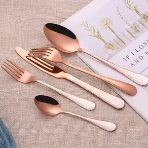 Elegante Juego de Cubiertos de Acero Inoxidable para Hogares Modernos y Cocinas Comerciales - Product Image 6