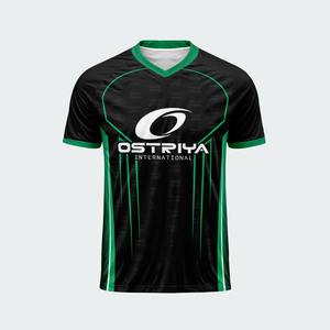 Maillots de football personnalisés avec logo, design par sublimation, tenue de football à séchage rapide pour club, ensemble uniforme de sport de football - Product Image 1