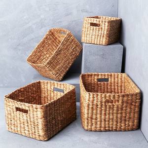 Panier en jacinthe d'eau tressé du Vietnam avec poignée, vente en gros, prix compétitif, style rustique naturel, pour l'organisation domestique - Product Image 1
