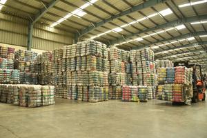 Lote de Ropa de Segunda Mano para Niños, Unisex, Verano, Mezcla de Poliéster/Algodón, en Fardos por Kilo - Product Image 3