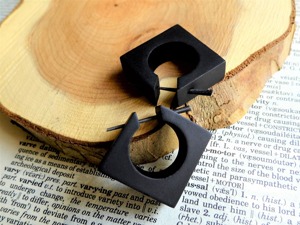 Boucles d'oreilles en bois, fabrication directe usine, finition solide, vente en gros personnalisée - Product Image 3