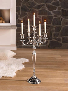 Candelabro Metálico Vintage de Alta Durabilidad para Uso Comercial - Portavelas Cónico de Latón para Cadenas de Restaurantes B2B - Product Image 3