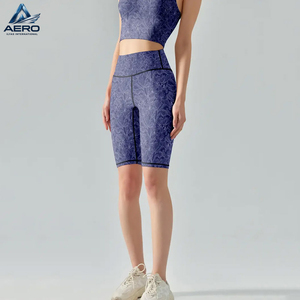 Shorts de sport taille haute pour femmes avec ceinture élastique et poches imprimées florales – Idéal pour la gym - Product Image 1