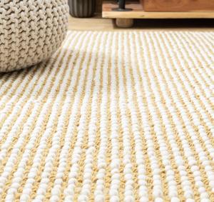Tapis en laine fait main |   Tapis à pois jaune moutarde avec pompons volumineux |   Tapis moderne à poils épais, adapté aux animaux domestiques et respectueux de l'environnement - Product Image 3