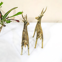 Décoration de table artisanale en laiton pur, duo de cerfs debout, style antique, design traditionnel, esthétique, écologique, art tribal