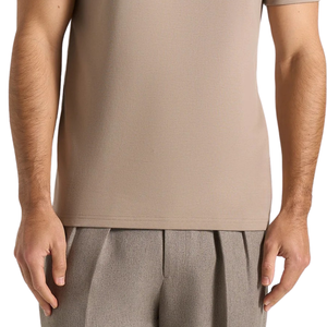 เสื้อยืดคอกลมแขนสั้นผู้ชาย ทรงปกติ เรียบง่าย สบายๆ ใส่ได้ทุกวัน ขายส่ง รับผลิตตามแบบ OEM ผ้าคอตตอนเจอร์ซีย์ - Product Image 6