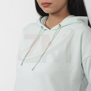 เสื้อฮู้ดดี้ผู้หญิงสำหรับฤดูหนาว ระบายอากาศได้ดี ป้องกันรอยยับ พิมพ์โลโก้ด้านหน้าตามสั่ง ผ้าฝ้าย 100% บุขนด้านใน สวมใส่สบายๆ สไตล์สตรีทแวร์ - Product Image 3