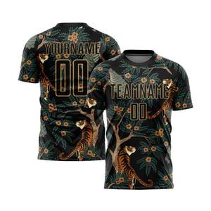 เสื้อฟุตบอลสีดำแบบกำหนดเอง พิมพ์ลายชื่อทีม ลายเสือ ลายดอกไม้ ผ้าโพลีเอสเตอร์ระบายอากาศ แขนสั้น คอกลม - Product Image 1