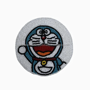 Ensemble de sous-verres perlés de fruits tropicaux sur base noire Dessous de verre faits à la main vibrants pour table d'été Dessous de verre de fruits tropicaux colorés - Product Image 6