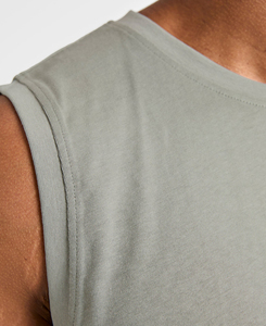 Camiseta sin Mangas para Hombre, Cuello Redondo, Color Gris Sólido, Tejido de Poliéster y Spandex, Estilo Casual, Bajo Costo, 160 g, 2026 - Product Image 4