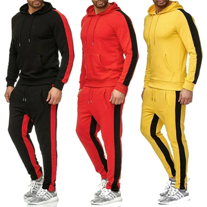 Conjunto Deportivo para Hombre, Sudadera con Capucha y Pantalones, Diseño Sólido con Rayas Rojas y Negras, Estilo Casual para Otoño, Manga Larga, Bolsillos con Cordón - Product Image 3