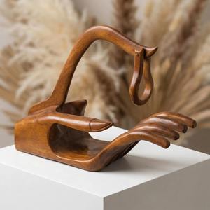 Soporte decorativo de madera con forma de palma de la mano para botellas de vino, perfecto para la decoración de la mesa del bar en casa y como regalo de la India. - Product Image 6