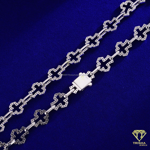 Collar de tenis de lujo con diamantes de moissanita y plata de ley 925, diseño de cruz, cadena de joyería llamativa y brillante para venta al por menor. - Product Image 4