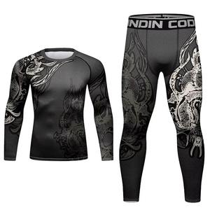 Vêtements de sport pour hommes, ensembles 4 pièces, personnalisation avec impression par sublimation, logo, t-shirts, shorts, leggings - Product Image 3