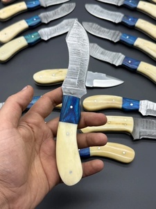 Couteau de chasse en acier Damas, lame à pointe clip, manche en os avec intercalaire bleu, couteau EDC à lame fixe de 7 pouces avec étui - Product Image 2