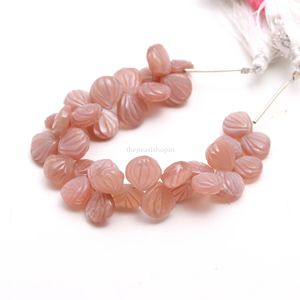 ลูกปัดหินมูนสโตนสีพีชธรรมชาติแกะสลักจากเปลือกหอย เจาะรูด้านข้าง ขนาด 9-10 มม. ลูกปัดมูนสโตนแกะสลักด้วยมือ สำหรับทำเครื่องประดับ ขายส่ง - Product Image 4