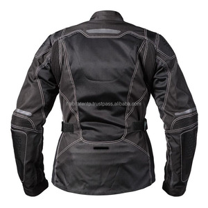 Vêtements de sport de luxe Pink Touch Veste imperméable pour femmes fabriquée au Pakistan - Product Image 6