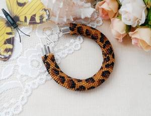 สร้อยข้อมือเงินแท้ประดับลูกปัดลายเสือดาว ปรับขนาดได้ หรูหรา ชุบเงิน ของขวัญวันครบรอบสำหรับผู้หญิง - Product Image 1