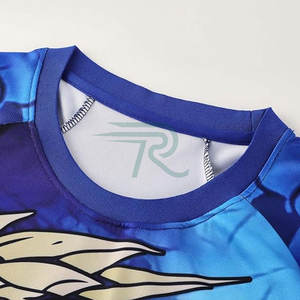 Uniforme de Fútbol Sublimado con MOQ Bajo, Uniforme de Fútbol Personalizado, Uniforme de Fútbol de Tela de Poliéster de Alta Calidad - Product Image 2