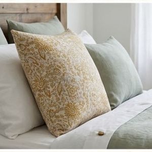 Coussin carré en coton brodé floral, style bohème, housse amovible et lavable, best-seller, en vente - Product Image 3