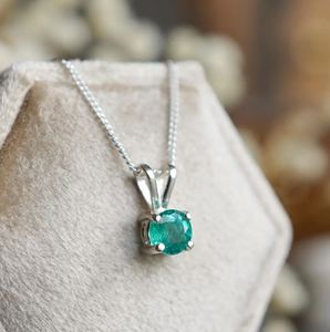 Collar con Colgante Redondo de Esmeralda Zambiana Natural de 5 mm, Plata de Ley 925, Elegante Joya de Piedra de Nacimiento de Mayo, en Caja de Regalo para Mujer - Product Image 3