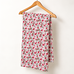 Tissu en coton respirant de poids moyen imprimé à la main motif floral indien Jaipuri pour vêtements féminins et décoration intérieure - Product Image 4