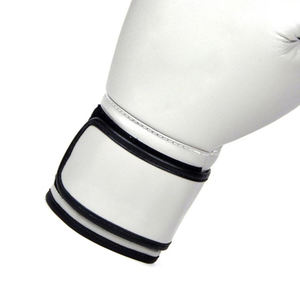 Nouveaux gants d'entraînement de Muay Thai sur mesure de qualité supérieure, prix imbattable, en cuir véritable, pour la boxe et le sparring. - Product Image 4