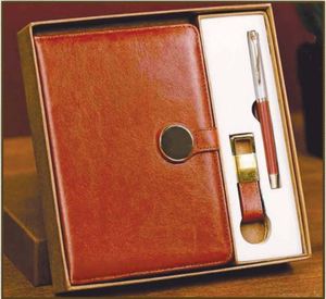 Set de Regalo de Cuaderno de Cuero Marrón con Bolígrafo Metálico y Llavero, Kit Promocional para Oficina y Negocios - Product Image 1