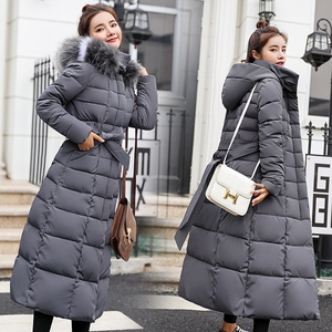 Manteau d'hiver long matelassé pour femme, veste chaude en duvet, isolée, à capuche, pour l'extérieur par temps froid, vêtements décontractés et tendance - Product Image 3