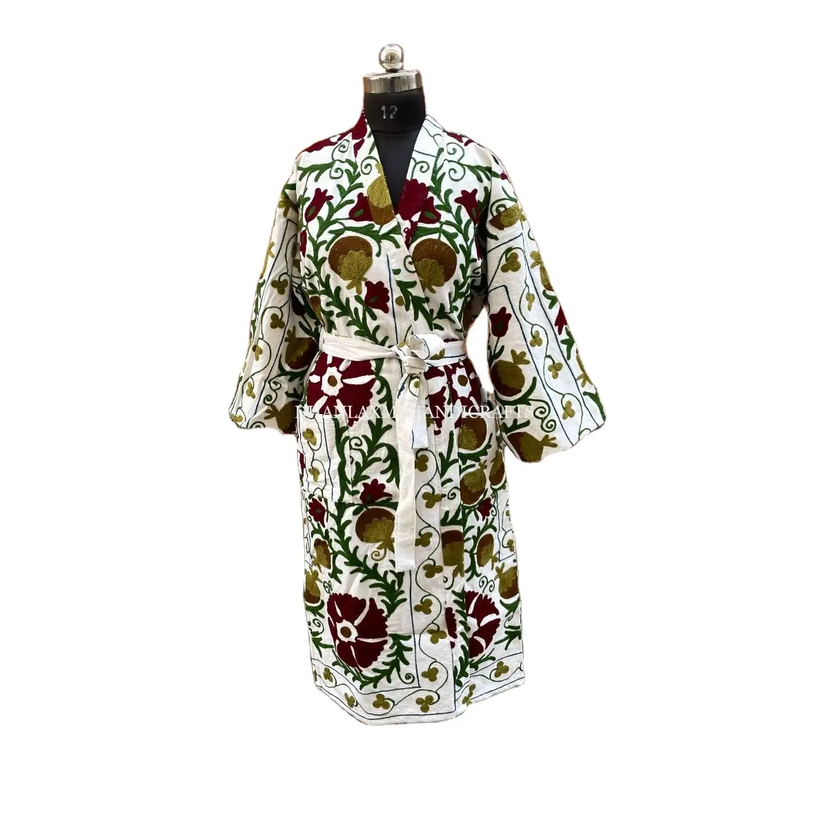 Kimono de algodón bordado a mano con cinturón, túnicas Suzani hechas a mano indias, Unisex Chaqueta larga, abrigo, Kantha Kimonos cosidos a mano