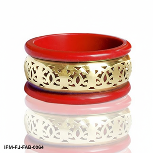 Ensemble de bracelets traditionnels plaqués or en acrylique rouge avec un travail de filigrane complexe, bijoux de style ethnique pour femmes et mariées - Product Image 4