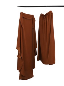 ชุดคลุมยาวแบบ 2 ชิ้นสำหรับผู้หญิงมุสลิมในวันอีด ผ้าคลุมศีรษะแบบคิมา กระโปรงยาว ชุดละหมาดแบบอบายะ ชุดบุรกา ผ้าวิสโคส ยับยาก แห้งเร็ว ระบายอากาศได้ดี ทรงหลวม - Product Image 2