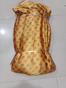 ผ้าพิมพ์ลายซาตินโพลีเอสเตอร์สำหรับงานแฟชั่น ของตกแต่งบ้าน และงานฝีมือ มีจำหน่ายในราคาดี - Product Image 1