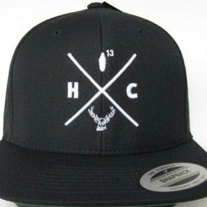 หมวกแก๊ป Snapback ดีไซน์และโลโก้สั่งทำได้ สีดำ ผ้าฝ้าย ทรง Unisex สไตล์สตรีท 6 แผง ปรับขนาดได้ - Product Image 1
