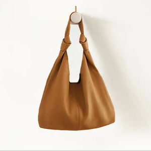 Best Manufacturing Leather Zipper Closure stylish Leather Hobo <b>Bag</b> Wind-resistant Black Colors High Quality Leather Hobo <b>Bag</b> - Product Image 1