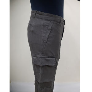 Pantalones Cargo Largos de Sarga para Hombre de Alta Calidad con Tela de Algodón Transpirable y Bolsillos Funcionales para un Uso Diario Cómodo - Product Image 6