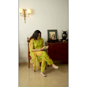 Ensemble de costumes élégants pour femmes, haut et bas et dupatta fantaisie pour les fêtes - Product Image 4