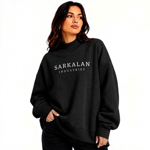 Sudadera de cuello alto oversize para mujer, de invierno, con forro polar, detalle de monograma aplicado, diseño frontal personalizado, suave y casual. - Product Image 1