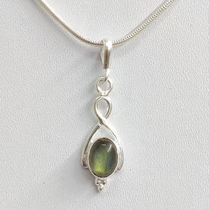 Pendentif en argent 925 avec labradorite ovale légère (1,4 gramme) - Style minimaliste - Collection de bijoux fins - Création de designer - Product Image 3