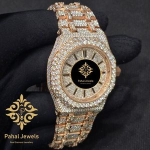 นาฬิกาข้อมือผู้หญิง Pahal Jewels รุ่นหรูหรา ตัวเรือนสแตนเลสทรง Tonneau ขนาด 41 มม. ระบบควอตซ์ ประดับเพชร หน้าปัดอะนาล็อก คริสตัลแซฟไฟร์ - Product Image 2