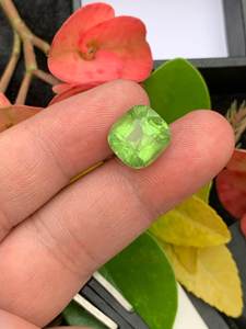 Peridoto Verde Natural, Corte Cojín, Sin Tratar, Facetado, Gema Suelta para Joyería Personalizada, Piedra de Nacimiento de Agosto, Venta al por Mayor, ZUBEDA GEMS - Product Image 2