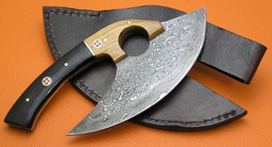 Hache à pizza en acier Damas, outil de découpe de cuisine artisanal de qualité supérieure, lame en acier à motifs, poignée ergonomique, design durable pour la pizza - Product Image 3