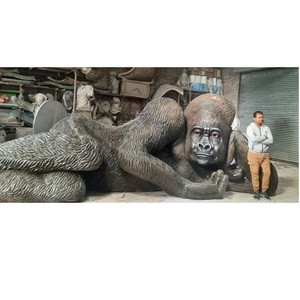 Escultura de Gorila de Fibra de Vidrio de la Mejor Calidad, Estatua Decorativa para Jardín, para Uso en Interiores y Exteriores, Disponible a un Precio Razonable - Product Image 6