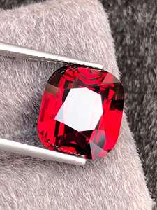 Natural <b>Red</b> Rhodolite Garnet Cushion Cut Loose Gemstone For Fine Jewelry Making Luxury Collector Gem - Product Image 3